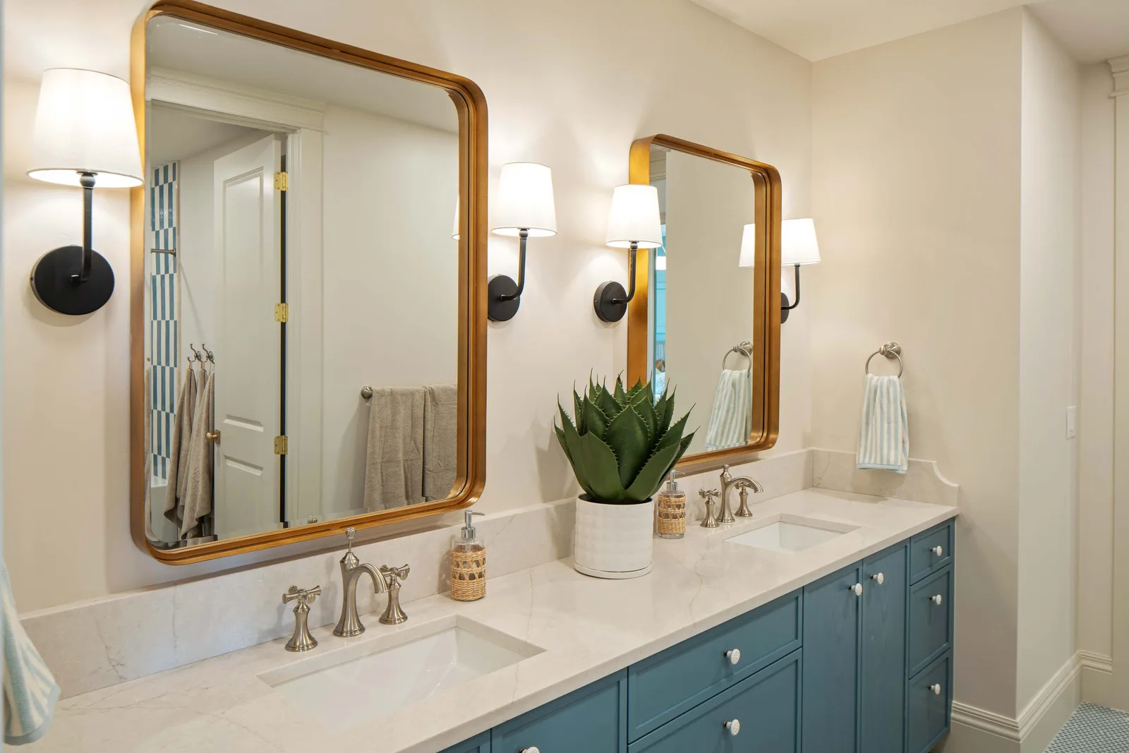 Double vanity