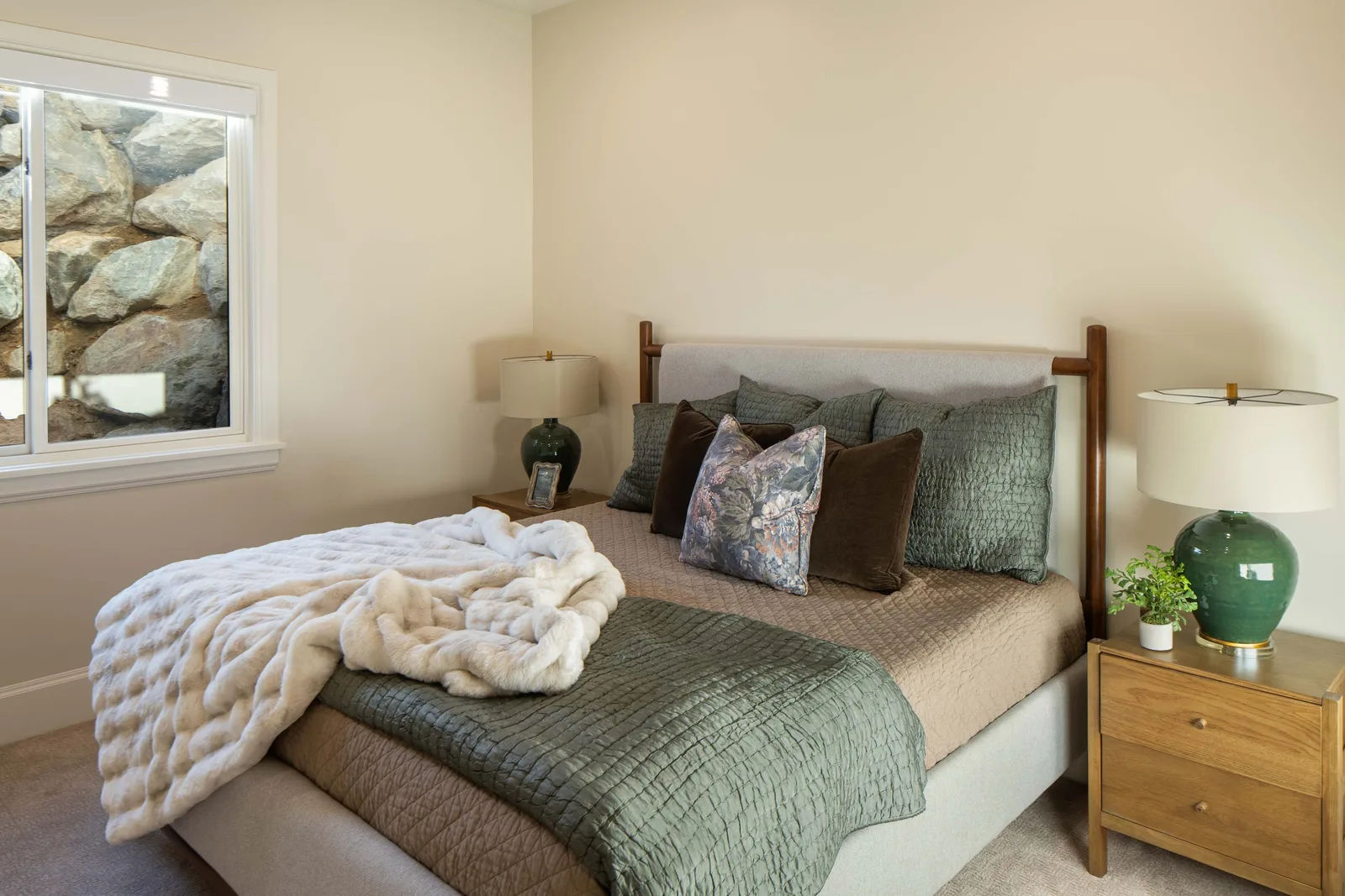 Green quilt guest room