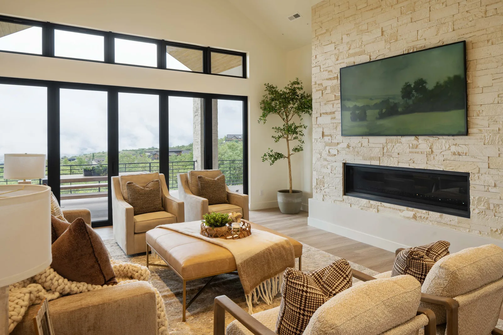 Vaulted great room fireplace
